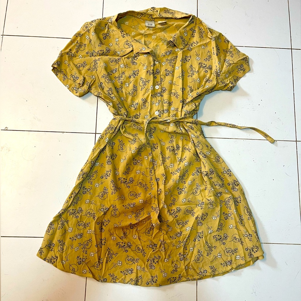Gap summer dress, yellow w floral pattern